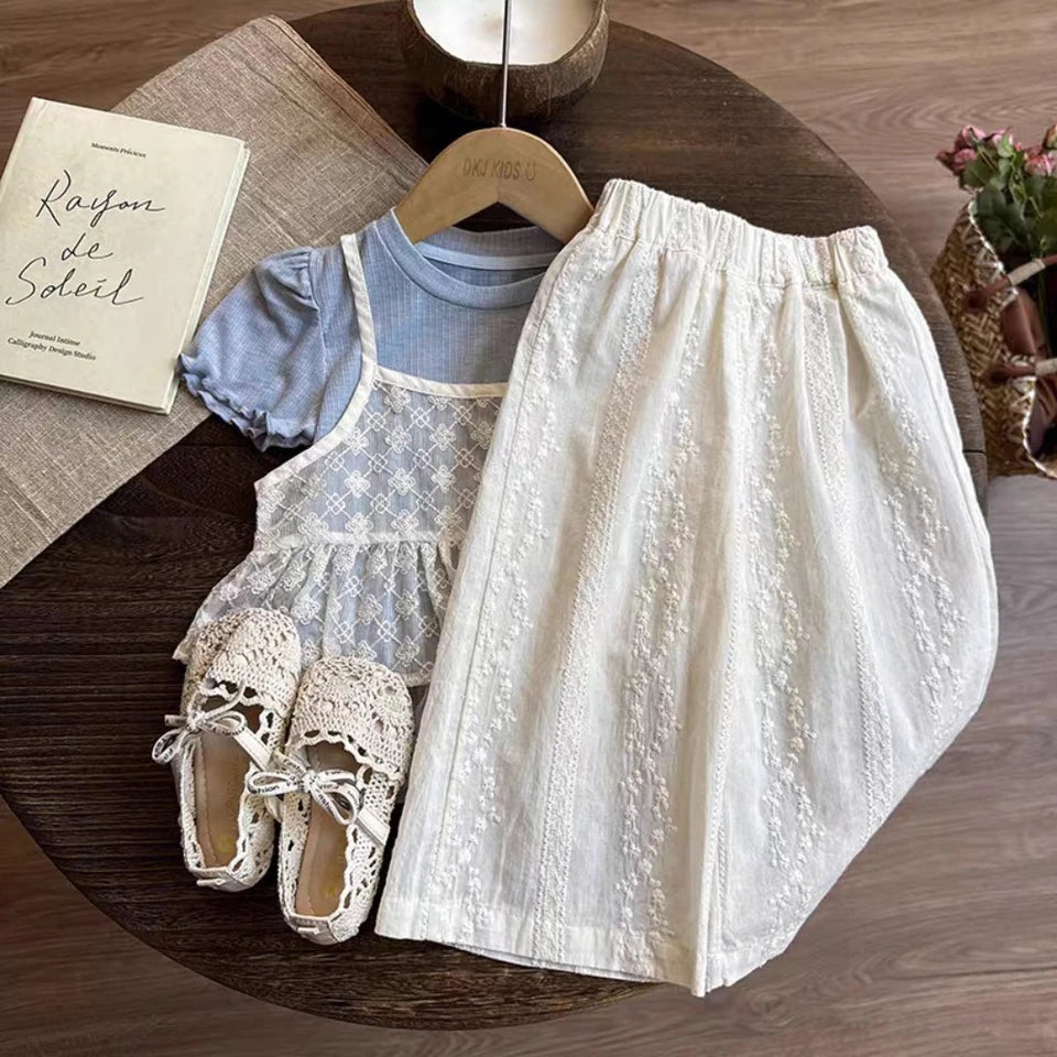 Bear Leader Summer New Kids Clothes Girls Sweet and Cute Lace Camisole Fake Two-piece Short Sleeved Top + Pants Child Sets
